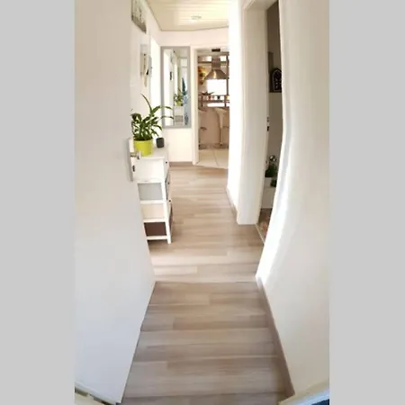 Апартаменты Gemuetlich Mit Blick Auf Burg.autobahnanbindung *